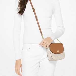 Michael Kors Mott Logo Dome Crossbody‎ Purse Tan Leather Cream Logo Gold Tone